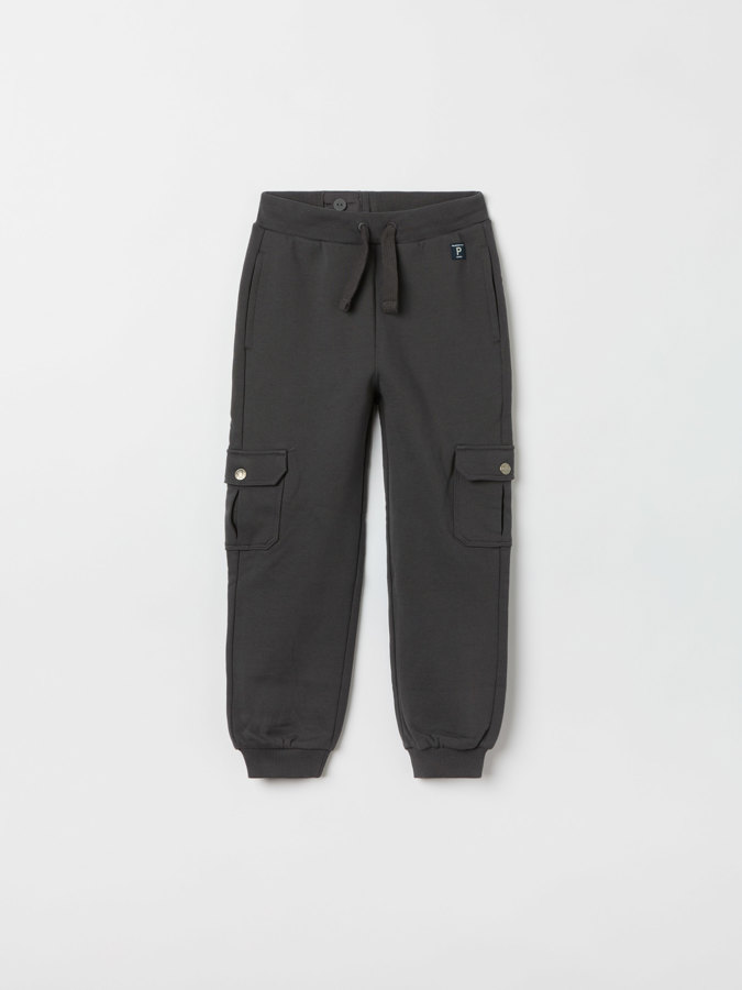 Sweatpants with cargo pockets