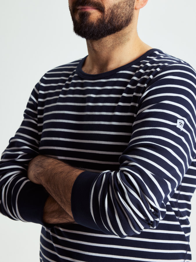 Striped long-sleeved top for adult