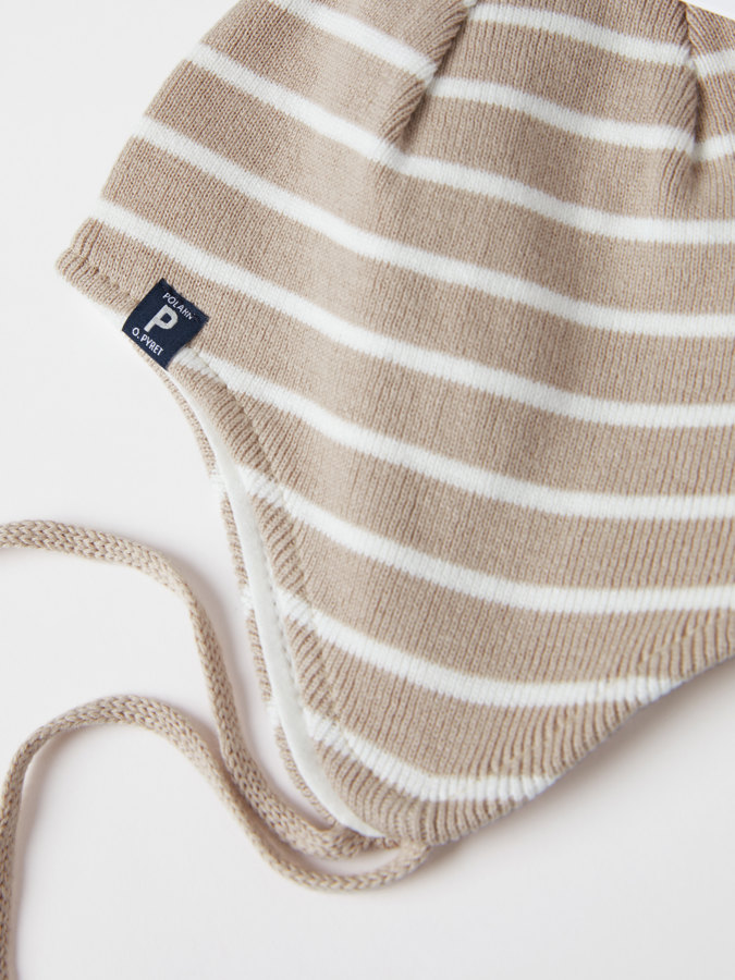 Helmet hat Helmet hat