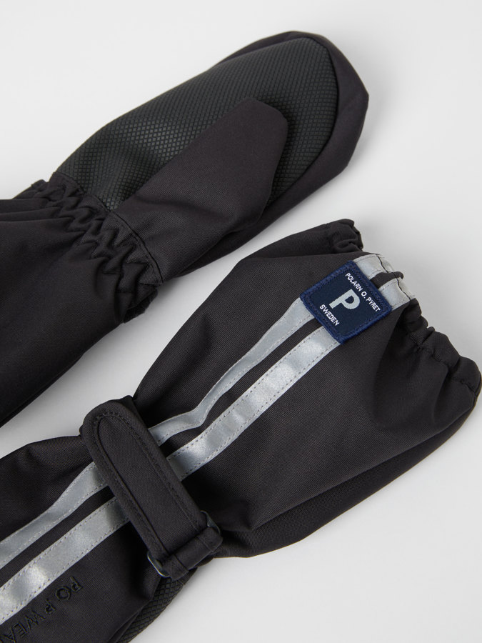 Waterproof shell mittens