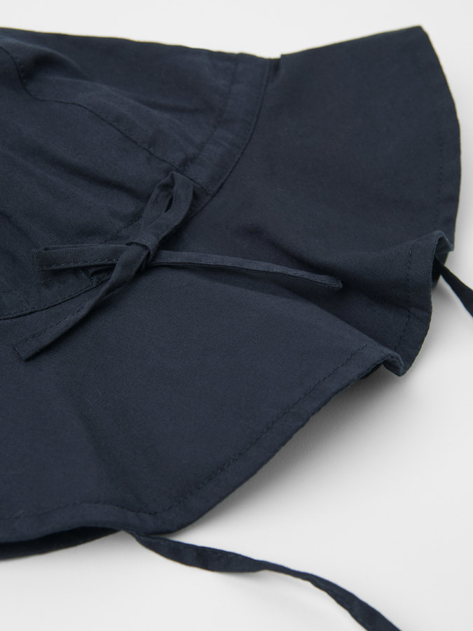 Sun hat with UV protection