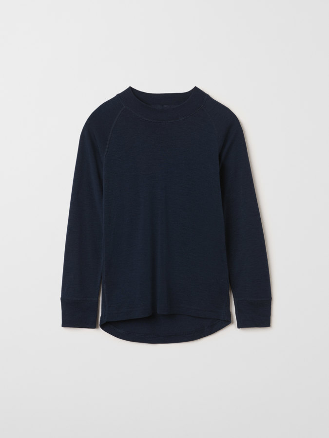 Long-sleeve base layer top in merino wool