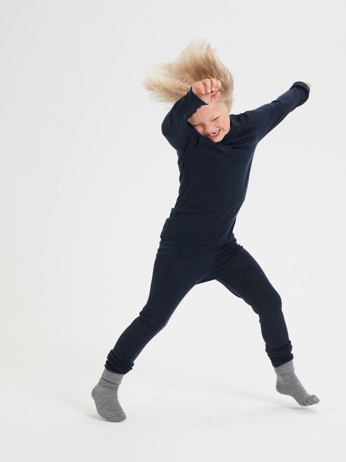 Long-sleeve base layer top in merino wool