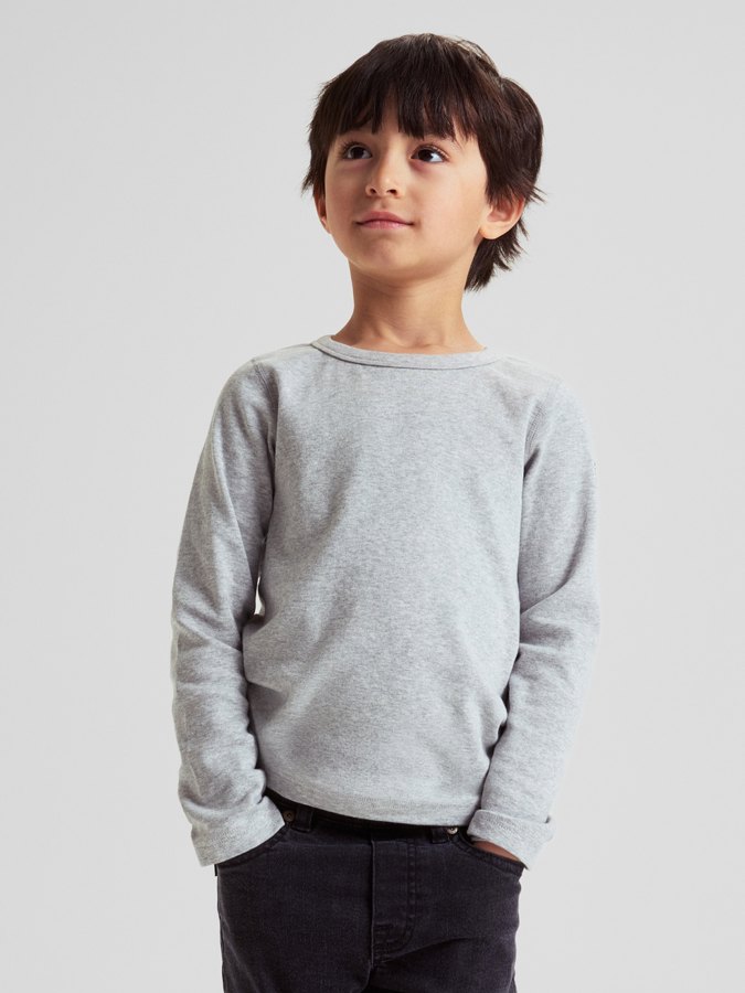 Long sleeve t-shirt Long sleeve t-shirt