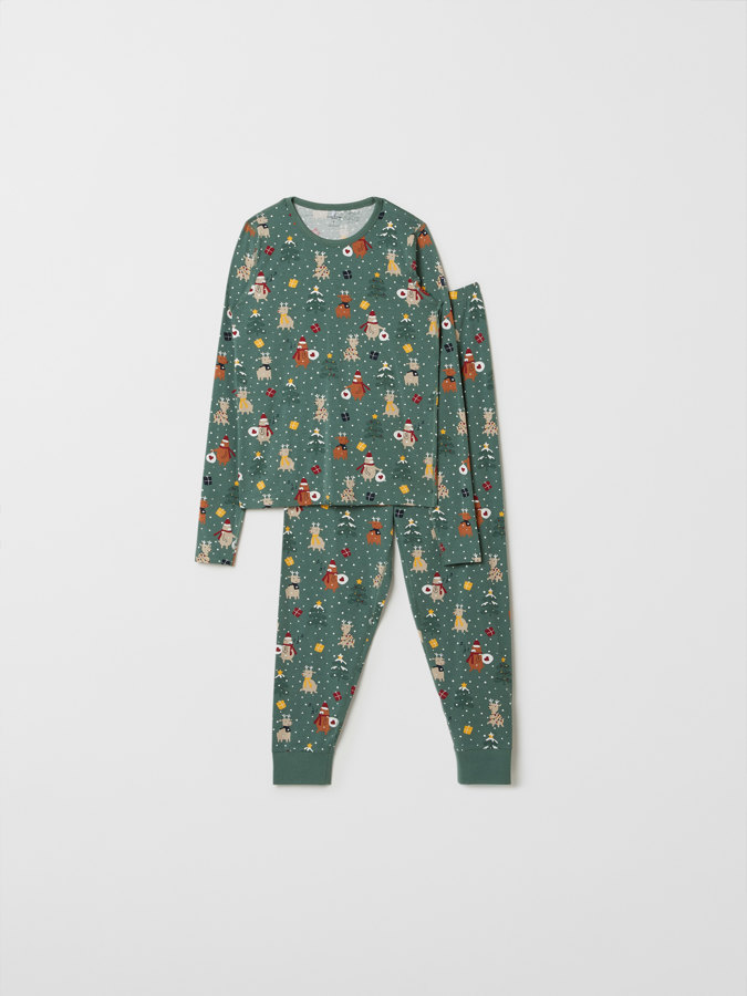 Two-piece pyjamas for adults