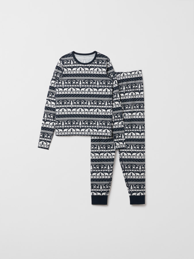Two-piece pyjamas for adults