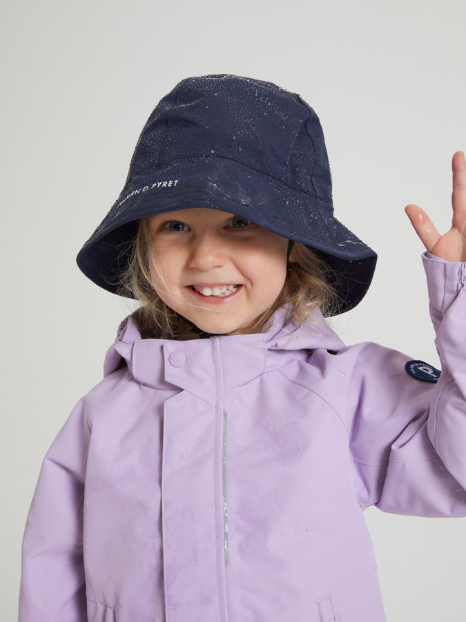 Waterproof, flexisize shell jacket