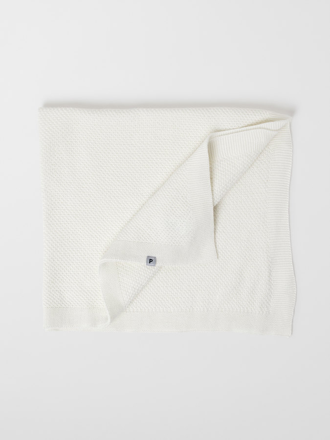 Solid color, knitted blanket