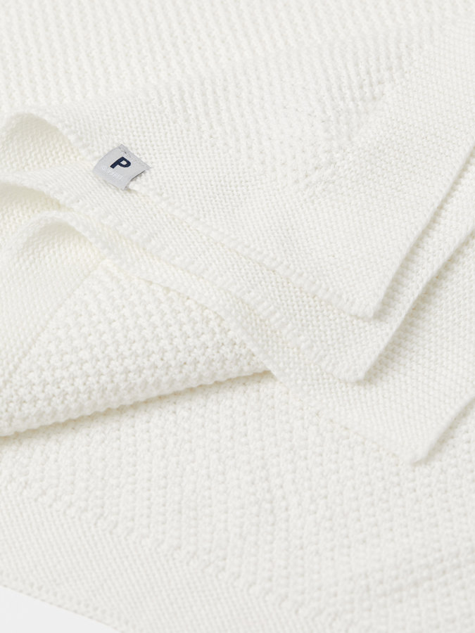 Solid color, knitted blanket