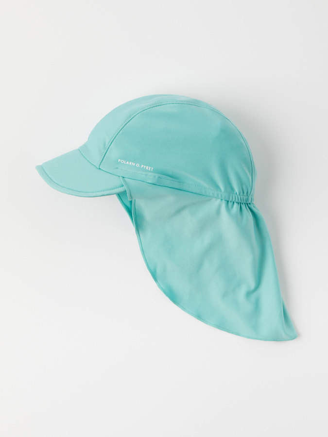UV cap with neck protection in solid color