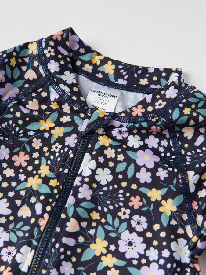 Long-sleeved swimsuit with floral print