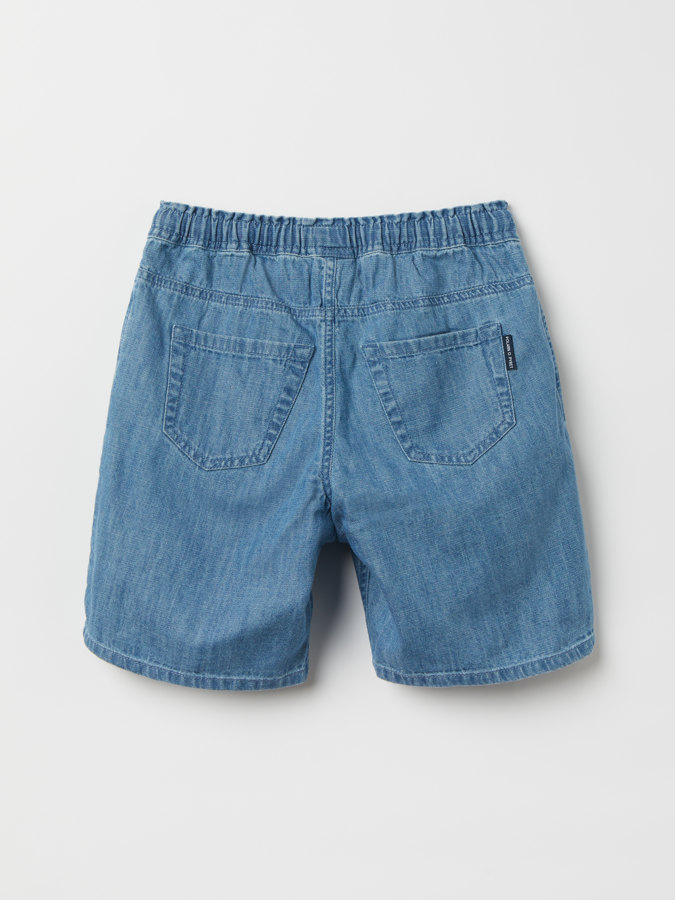 Solid color denim shorts Solid color denim shorts