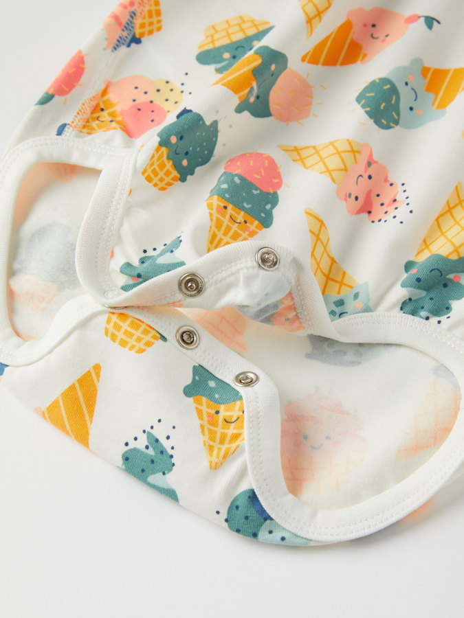 Short-sleeved babygrow with ice-cream print