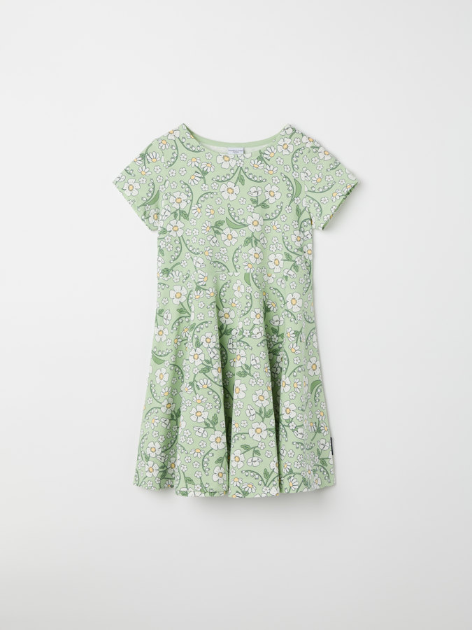 Short-sleeved floral twirl dress