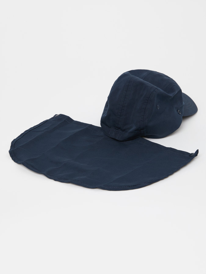 Woven UV cap with protective neck flap