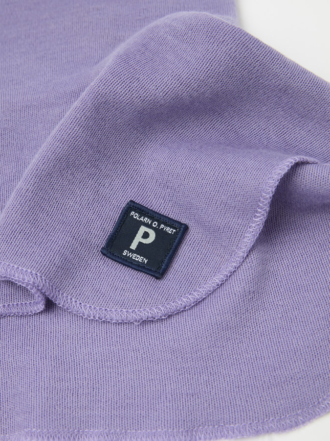 Solid color neckwarmer in merino wool