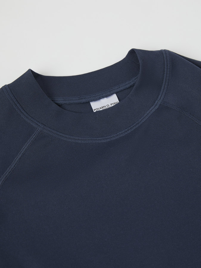 Solid color long-sleeve base layer top