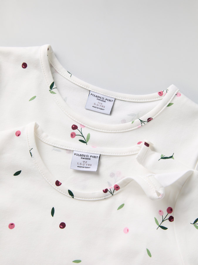 Long-sleeve floral top