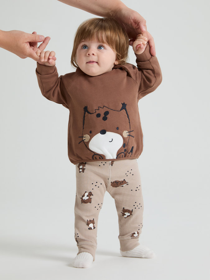 Sweatshirt with lynx print