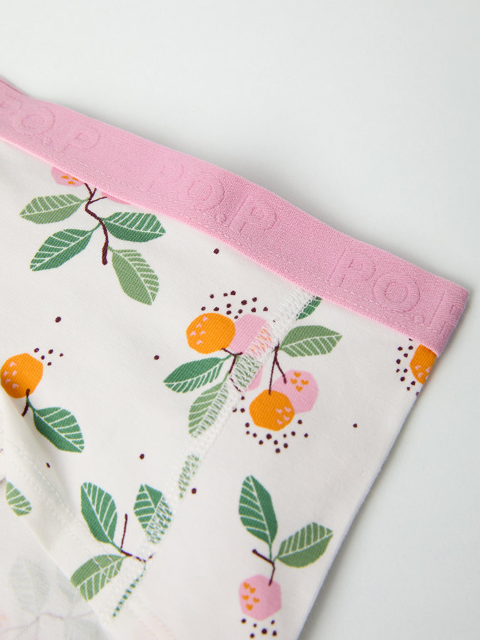 Brief with berry print