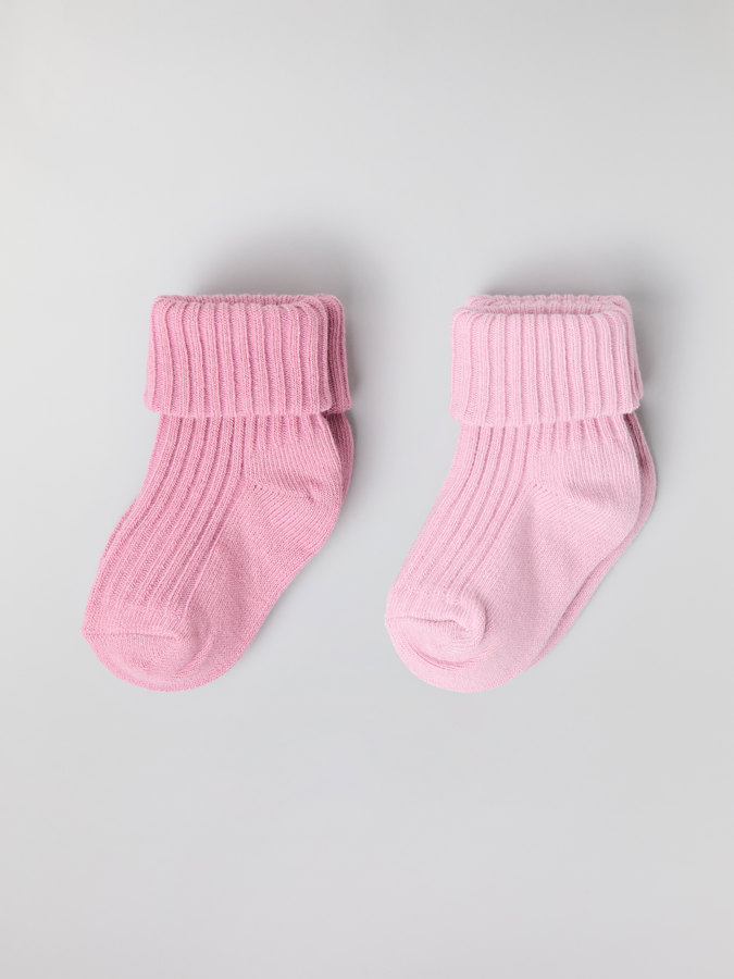 2-pack of baby socks