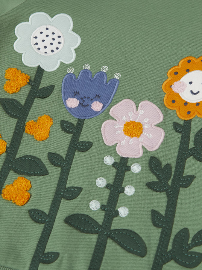 Sweatshirt with floral embroidery