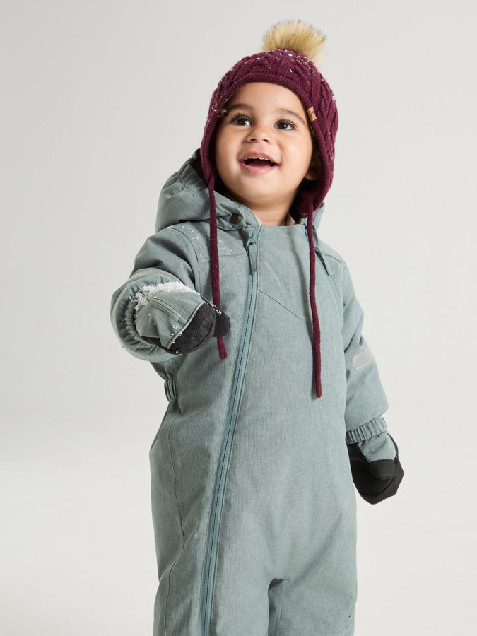 Padded mittens with zip