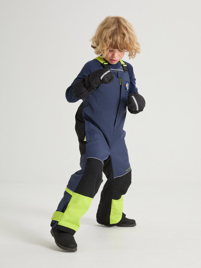 Waterproof padded ski pants