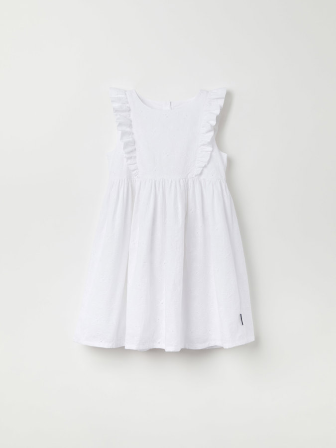 Solid color dress with ruffle