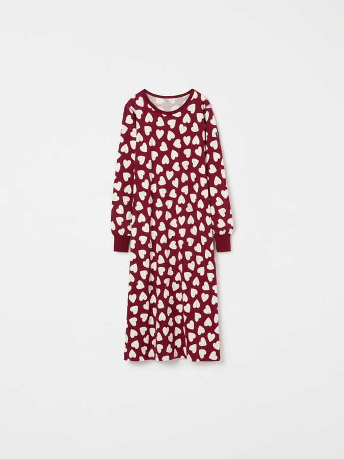 Adult nightgown with heart print