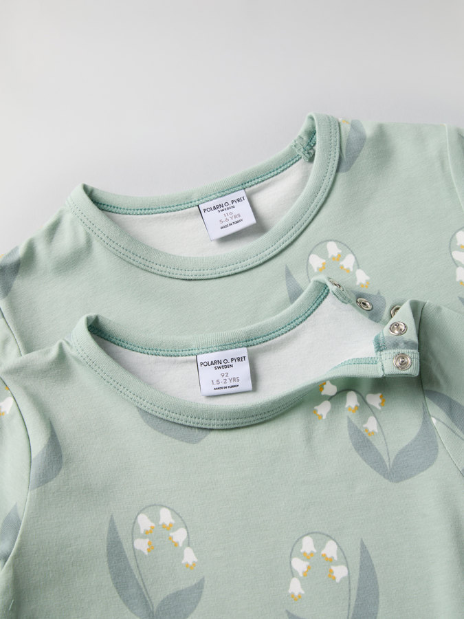 Long-sleeved top with lily of the valley print