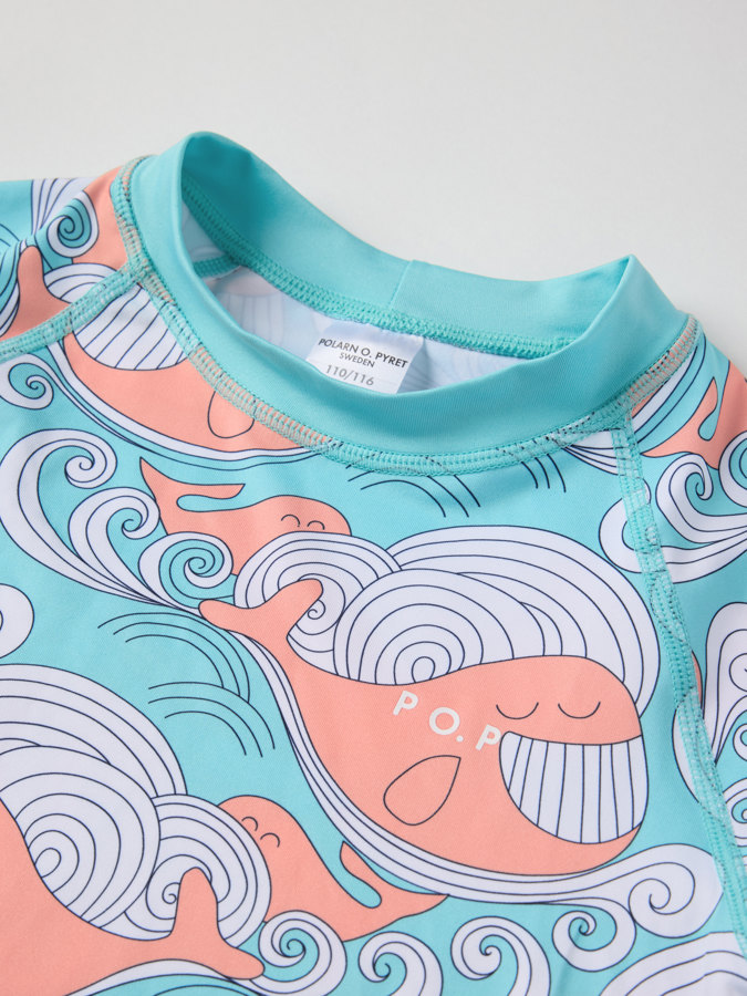 Long-sleeved UV top with whale print