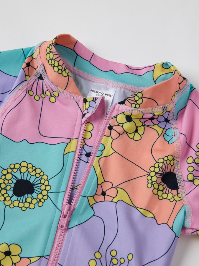 Long-sleeved floral swimsuit