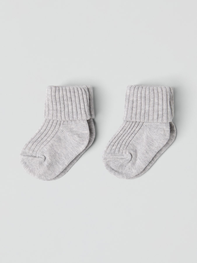 2-pack of socks