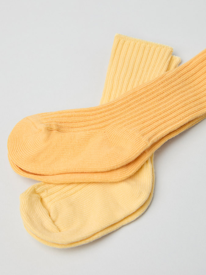 2-pack of socks