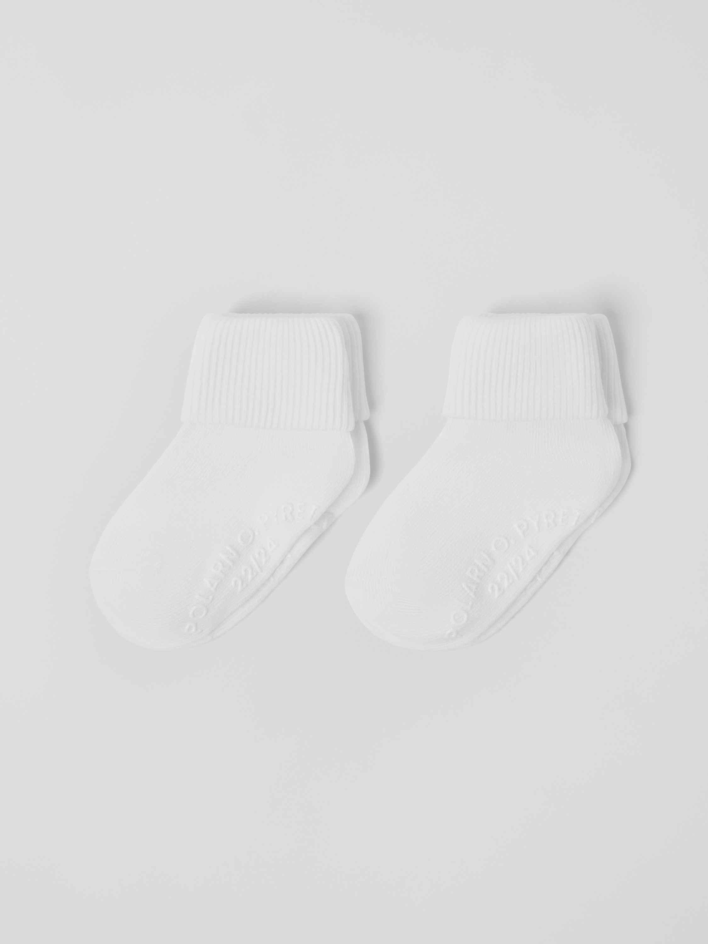 2-pack of anti-slip socks