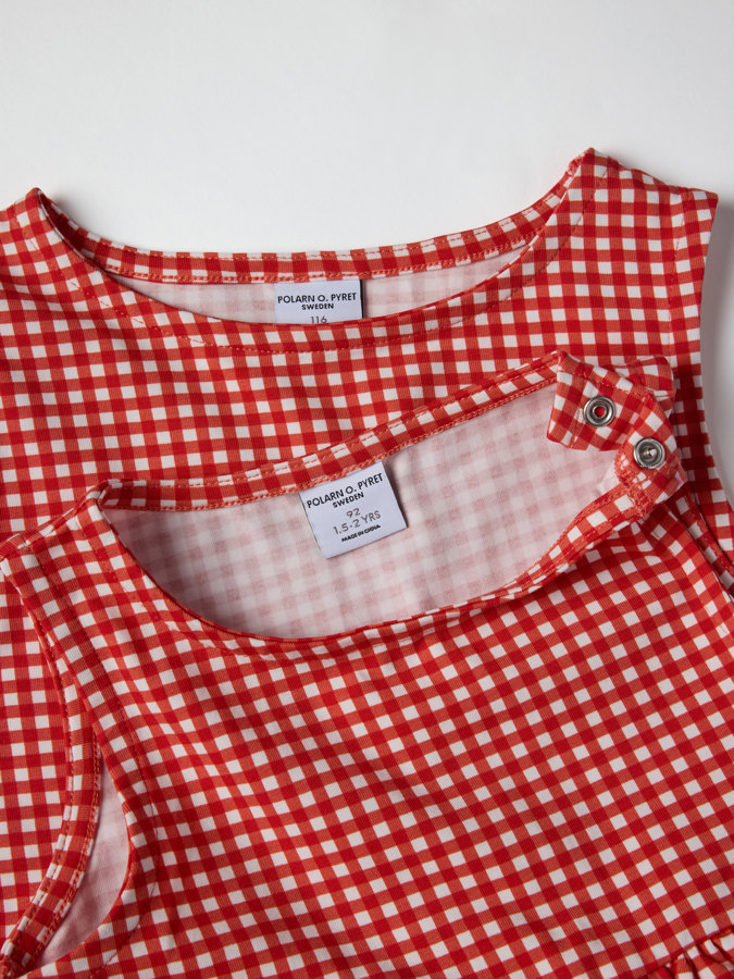 Sleeveless checked dress Sleeveless checked dress