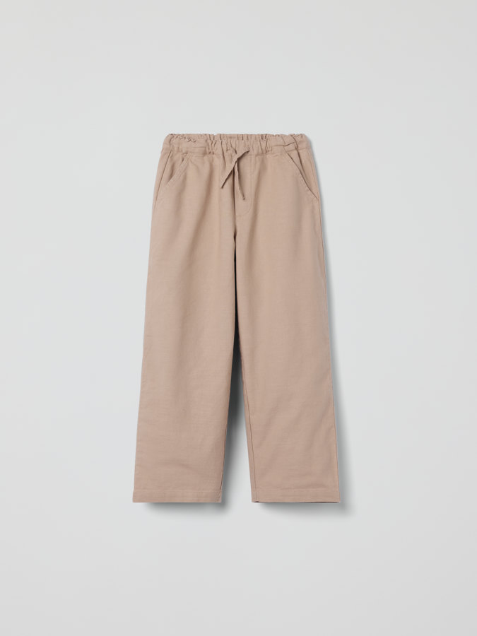 Pants with pockets