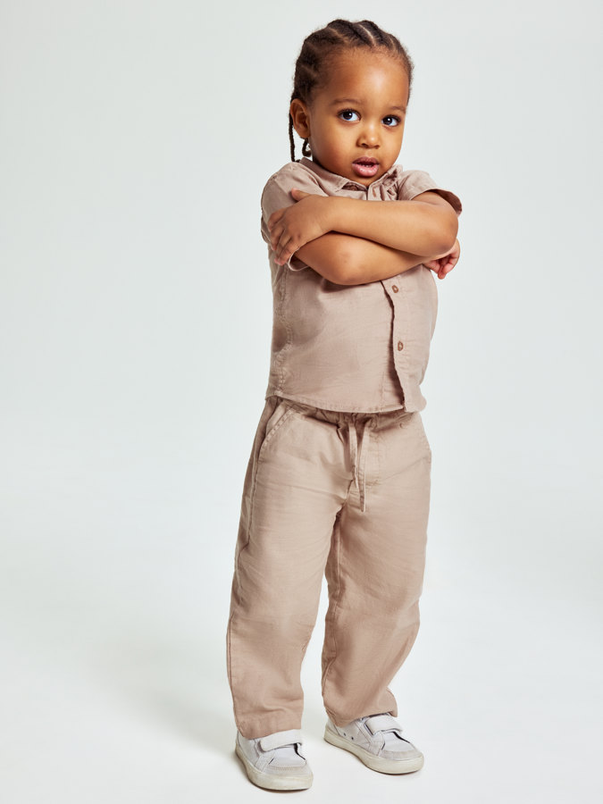 Pants with pockets