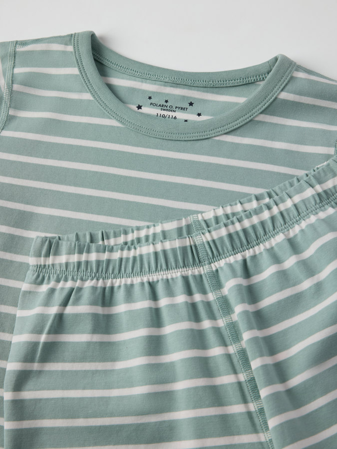 Short-sleeved striped two-piece pyjamas