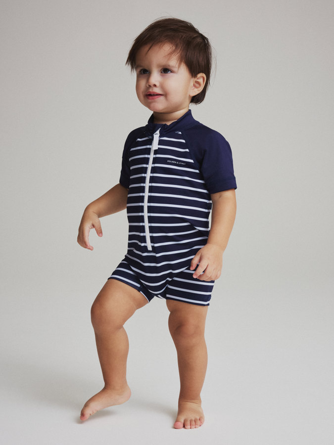 Short-sleeved UV suit