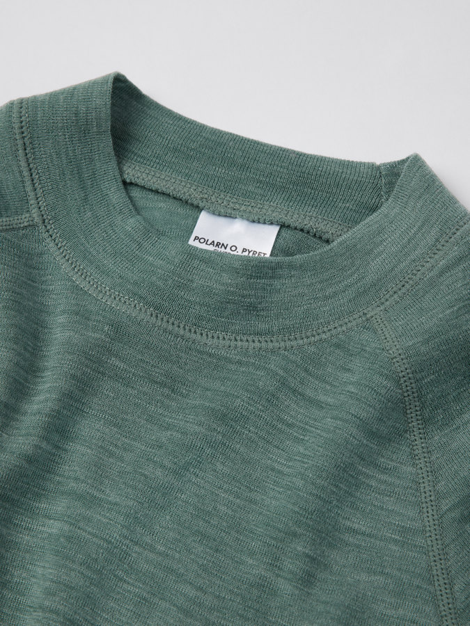 Long-sleeve base layer top in merino wool