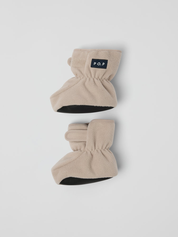Windproof fleece booties for baby