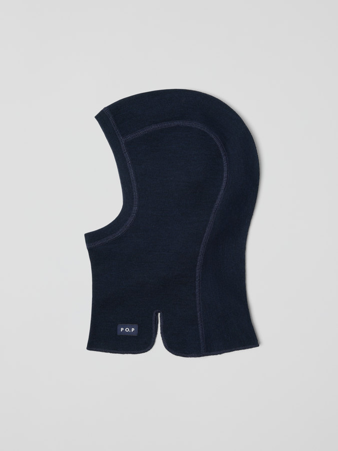 Solid color balaclava in merino wool