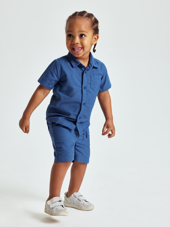 Short-sleeved shirt