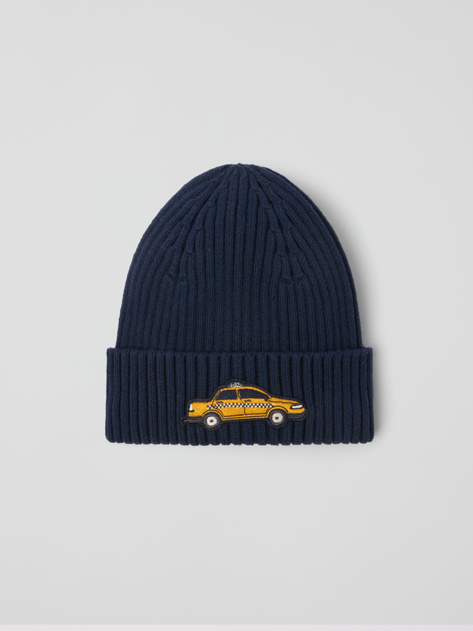 Ribbed beanie with appliqué