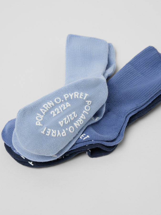 3-pack of anti-slip socks
