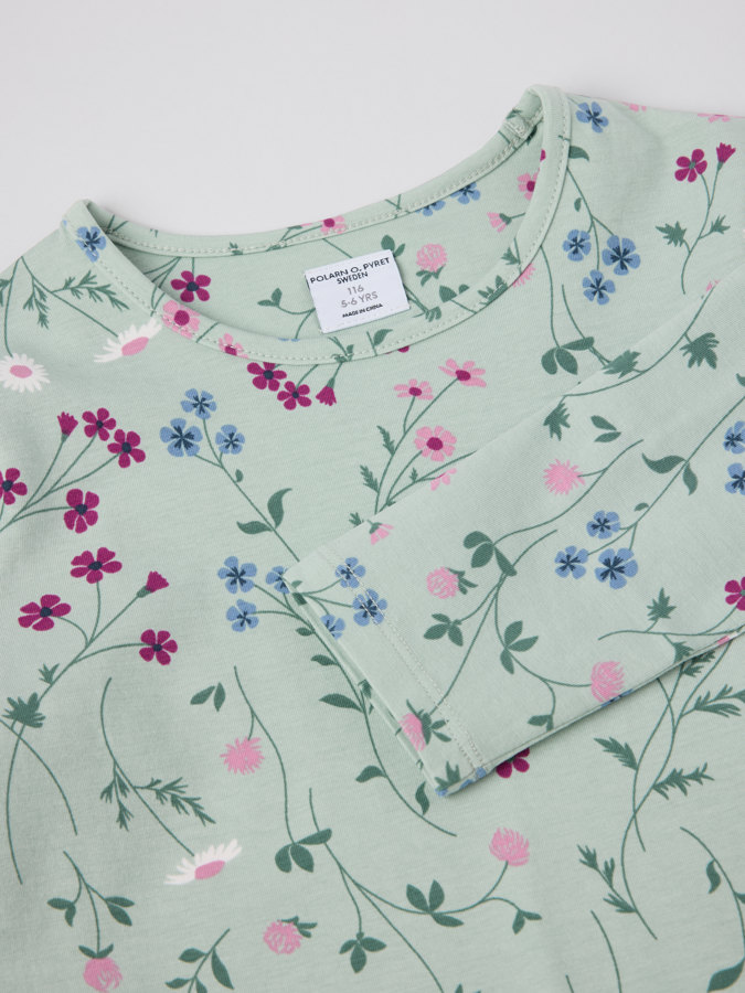 Long-sleeved top floral