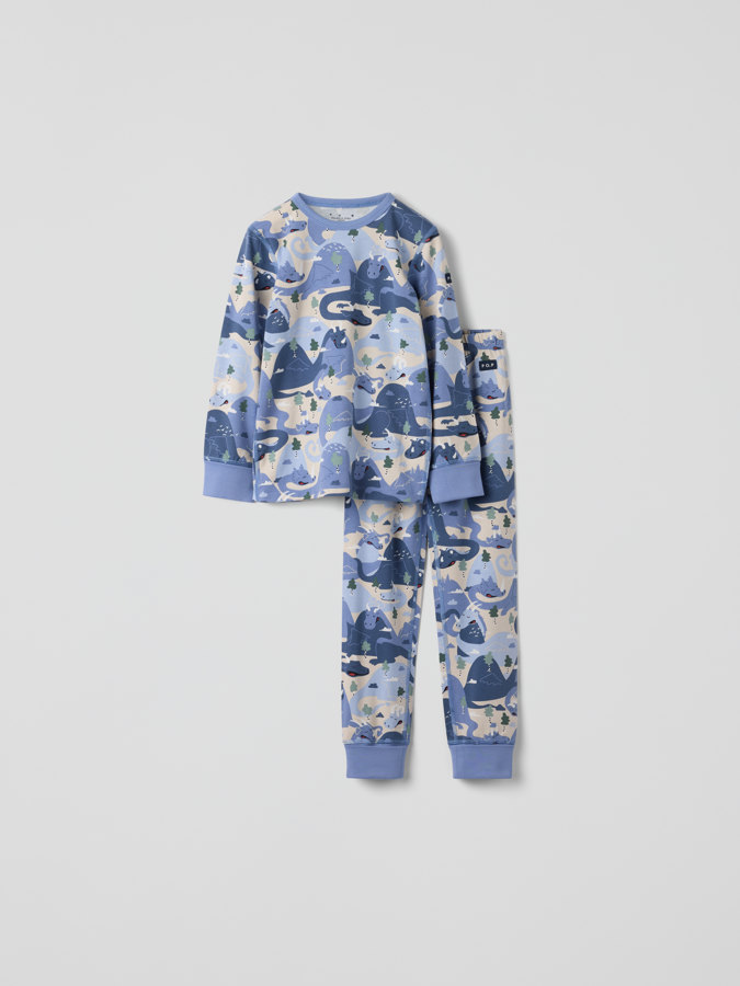 pyjamas with dragon print