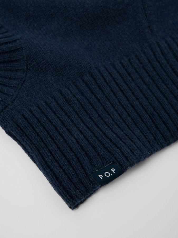 Knitted balaclava wool blend